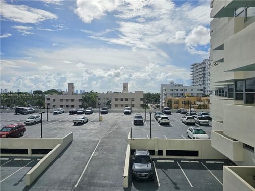 apt-534-2899 Collins Ave, Miami Beach, FL, 33140-4410 | Card Image