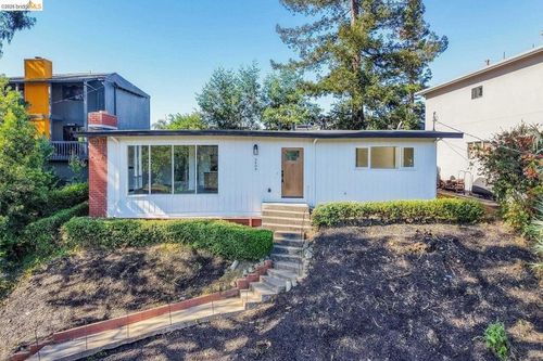 3409 Wyman St, Oakland, CA, 94619-3440 | Card Image