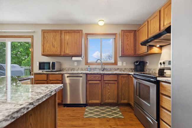 973 Primrose Ln, House other with 3 bedrooms, 2 bathrooms and null parking in Shakopee MN | Image 14