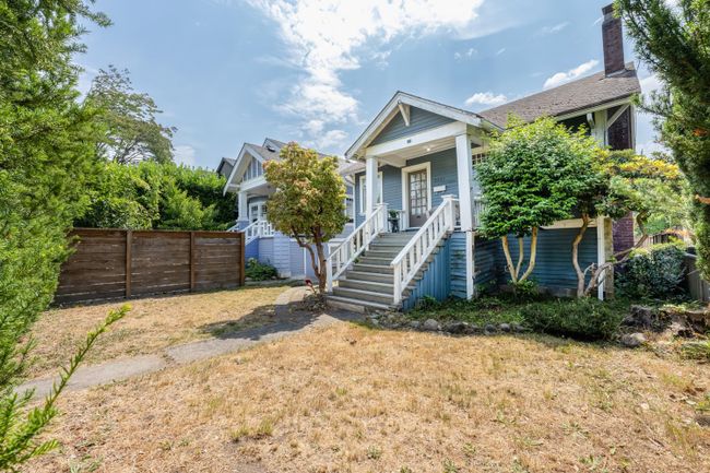 2936 W 41 St Avenue, House other with 4 bedrooms, 2 bathrooms and 2 parking in Vancouver BC | Image 3