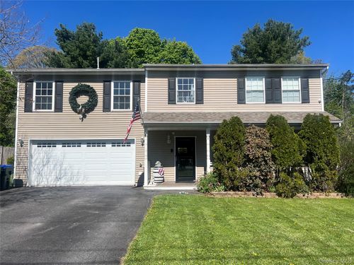80 Excelsior Ave, Middletown, NY, 10940-3316 | Card Image
