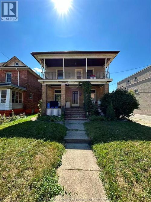 553 Mill St, Windsor, ON, N9C2R7 | Card Image