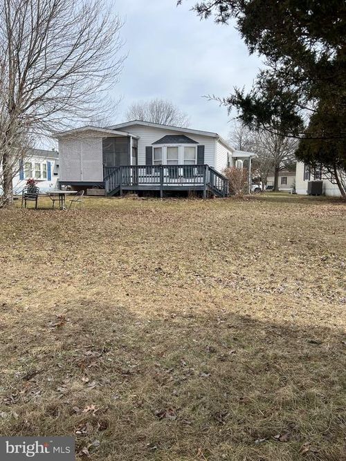 764 Aspen Cir, RED HILL, PA, 18076-1301 | Card Image