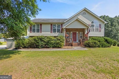 47 Powder Springs St, Hiram, GA, 30141-3226 | Card Image