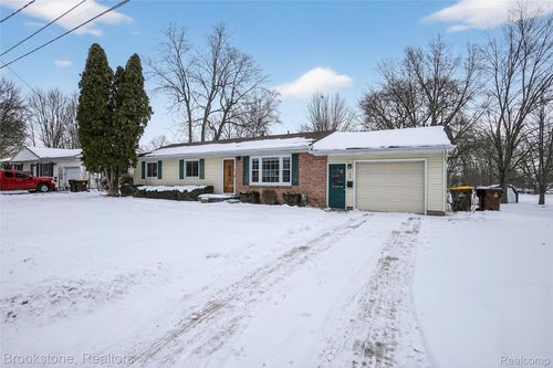 300 N Kibbee St, Saint Johns, MI, 48879-1617 | Card Image