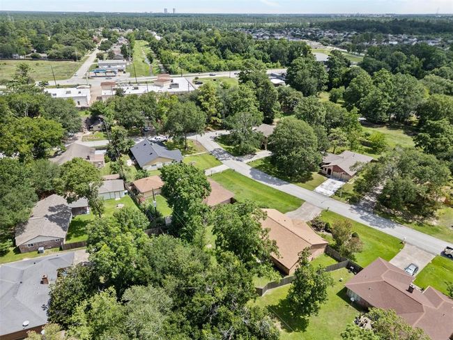 21807 Glenbranch Dr, House other with 3 bedrooms, 2 bathrooms and 2 parking in Spring TX | Image 6