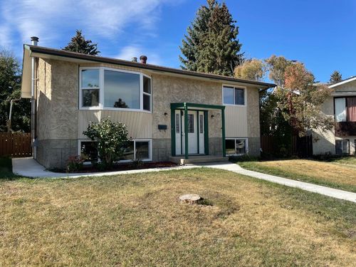 78 Nichols Crescent, Red Deer, AB, T4P1P6 | Card Image