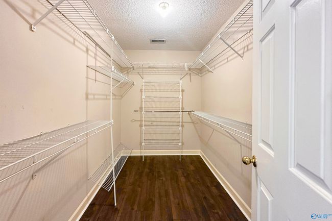 2108 Chapel Hill Rd Sw, House other with 4 bedrooms, 3 bathrooms and null parking in Decatur AL | Image 32