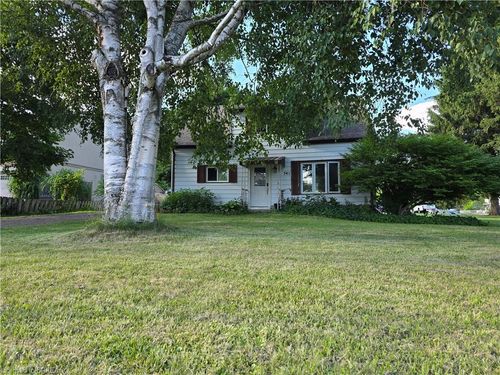 541 Burtch Rd, Mount Pleasant, ON, N0E1K0 | Card Image