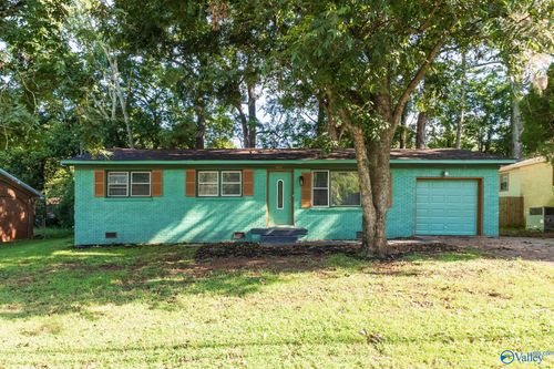 4808 Blue Haven Dr Nw, Huntsville, AL, 35810-1816 | Card Image