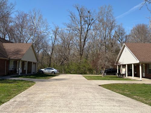 1-207 Elm St, Berea, KY, 40403-1856 | Card Image