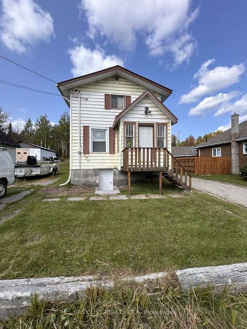 153 Third Ave, Hornepayne, ON, P0M1Z0 | Card Image