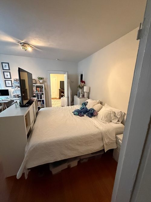 2-59 Morse, Watertown, MA, 02472 | Card Image