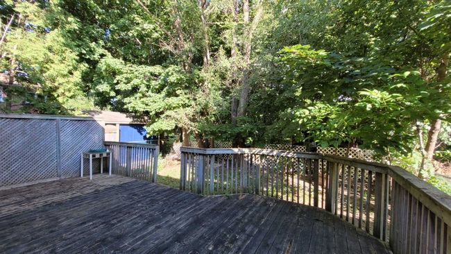 24 Lorne Crt, House attached with 3 bedrooms, 3 bathrooms and 4 parking in Brampton ON | Image 12