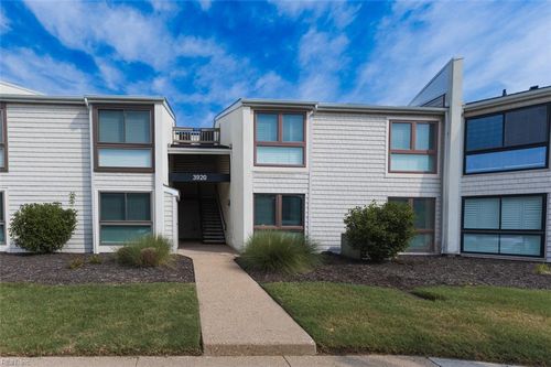 102-3920 Whispering Oaks Pl, Virginia Beach, VA, 23455-1652 | Card Image