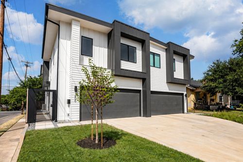 800-800 S Glasgow Drive, Dallas, TX, 75223 | Card Image