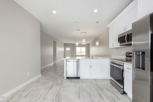 3150 W Caballero Dr, Eloy, AZ, 85131-9471 | Card Image