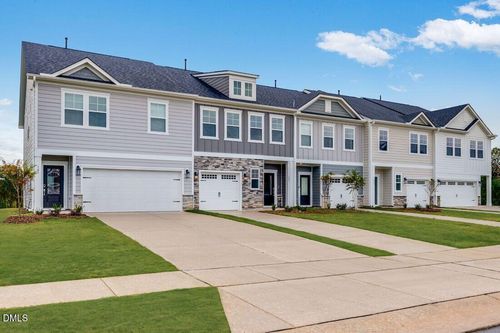 107 Sepals Pl, Wendell, NC, 27591-4457 | Card Image