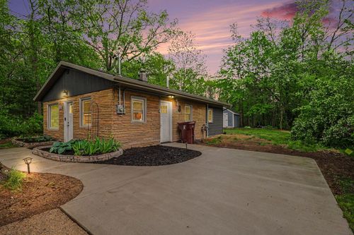 2061 Southland Dr, Muskegon, MI, 49442-5478 | Card Image
