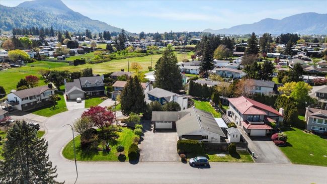 6279 Silverthorne Road, House other with 3 bedrooms, 2 bathrooms and 8 parking in Chilliwack BC | Image 32