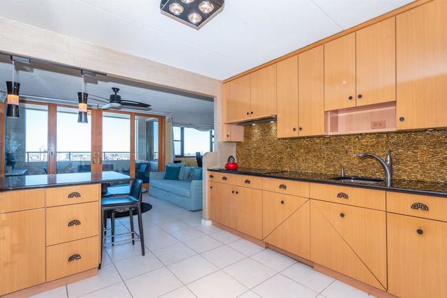 APT-25J - 250 Gorge Rd, Home with 3 bedrooms, 2 bathrooms and null parking in Cliffside Park NJ | Image 23
