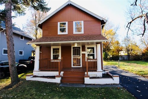 1728 Hillview Rd, Cleveland, OH, 44112-1226 | Card Image
