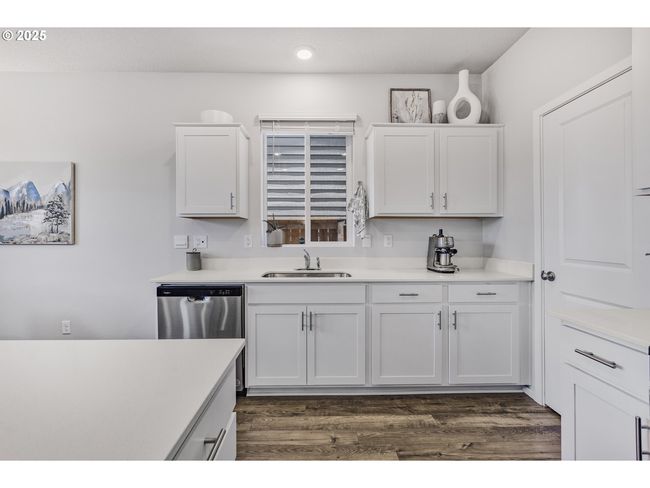 2666 26 Th Loop, House other with 4 bedrooms, 3 bathrooms and 2 parking in Springfield OR | Image 20