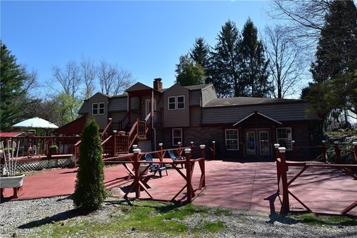 3892 Bunker Hill Rd, Leetonia, OH, 44431-9674 | Card Image