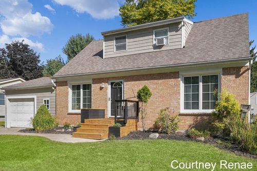 2505 Longmeadow St, Grand Rapids, MI, 49504-2364 | Card Image