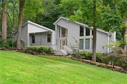 3521 Cedar Valley Dr Se, Smyrna, GA, 30080-5646 | Card Image