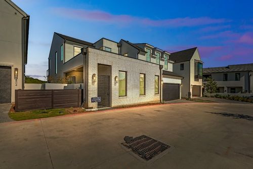6802 Adeline Way, Austin, TX, 78746-4493 | Card Image