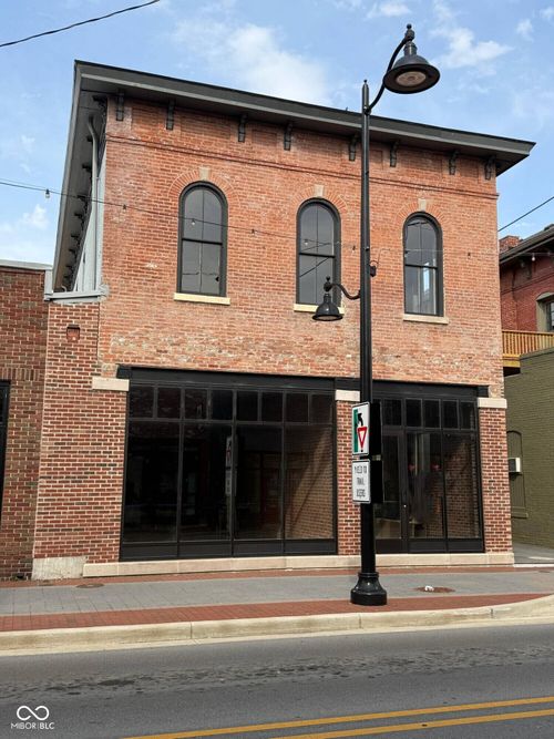 170 S Madison Ave, Greenwood, IN, 46142-3573 | Card Image