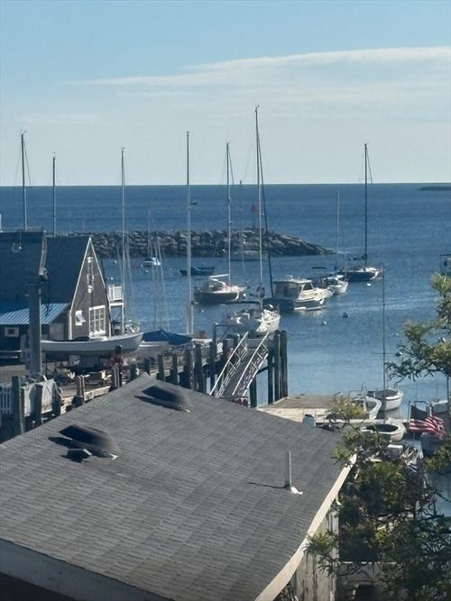 apt-3-2 Mount Pleasant St, Rockport, MA, 01966-1655 | Card Image