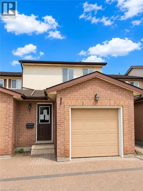 2-25 Valleyview Rd, Kitchener, ON, N2E1L5 | Card Image