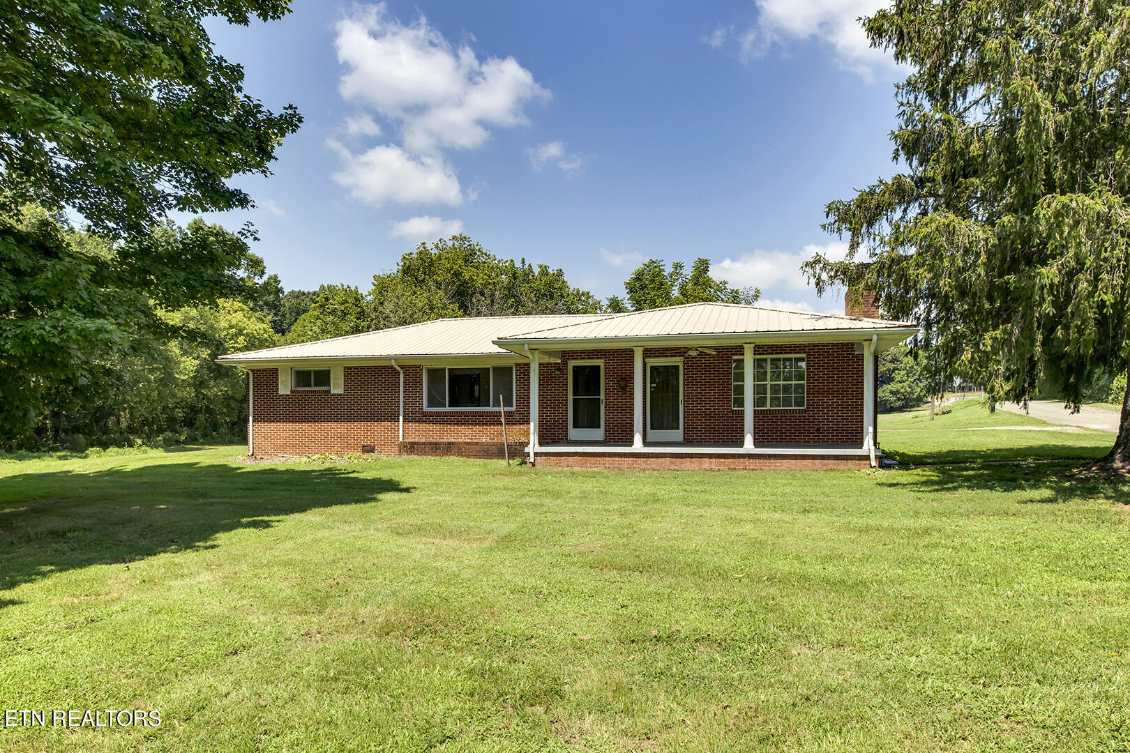 Kinser Rd, Madisonville, TN 37354