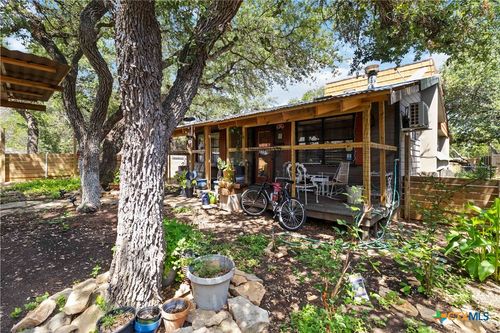 335 Flatrock Dr, Canyon Lake, TX, 78133-3961 | Card Image