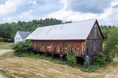 218 Gunderson Road, House other with 5 bedrooms, 2 bathrooms and null parking in Chester VT | Image 2