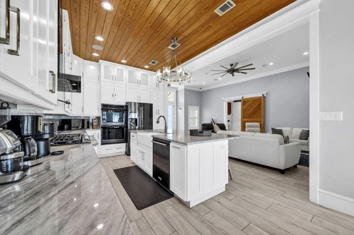 308 Avalon Blvd, Miramar Beach, FL, 32550-3847 | Card Image