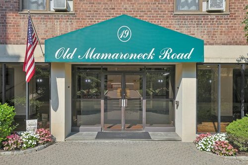 apt-6m-19 Old Mamaroneck Rd, White Plains, NY, 10605-1727 | Card Image