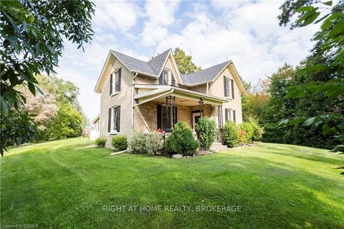 489 Cockshutt Rd, Mount Pleasant, ON, N0E1K0 | Card Image