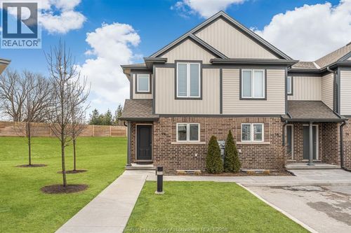 74-7768 Ascot Cir, Niagara Falls, ON, L2H3P9 | Card Image