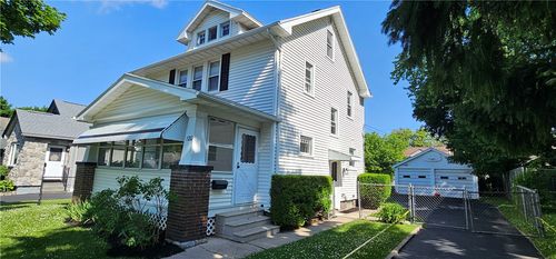 120 Whiteford Rd, Rochester, NY, 14620-4640 | Card Image