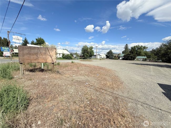 0 2 Nd Ave N, Home with 0 bedrooms, 0 bathrooms and null parking in Okanogan WA | Image 5