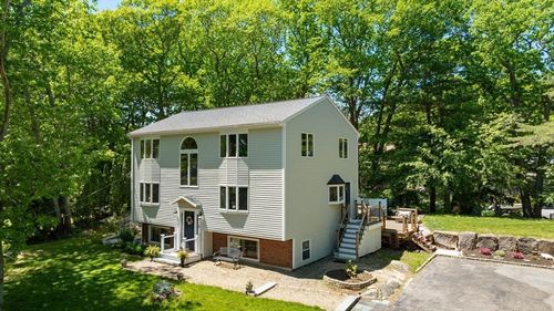 71 Hesperus Ave, Gloucester, MA, 01930-5223 | Card Image