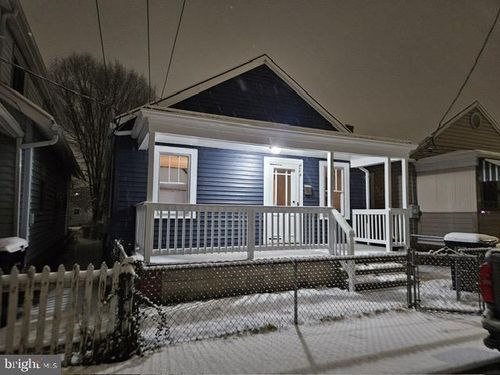 424 Highland Ave, WINCHESTER, VA, 22601-5034 | Card Image