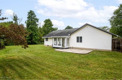 13039 Hametown Road, House other with 3 bedrooms, 2 bathrooms and null parking in Doylestown OH | Image 3