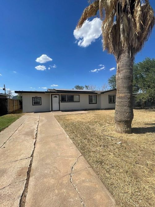 3114 Thomas Ave, Midland, TX, 79701-6258 | Card Image