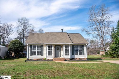 137 Sky View Cir, Liberty, SC, 29657-9159 | Card Image