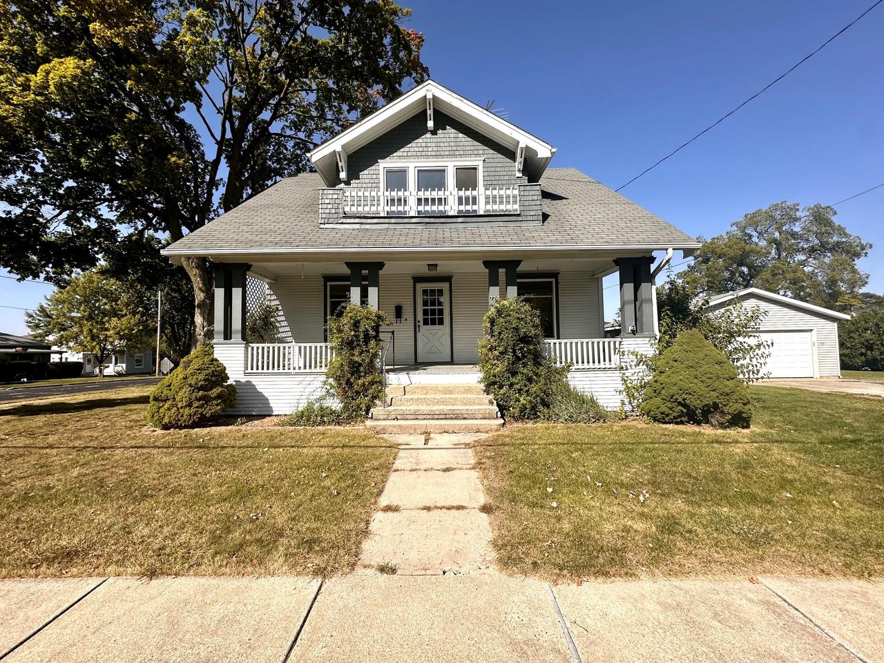 11th Ave, Union Grove, WI 53182