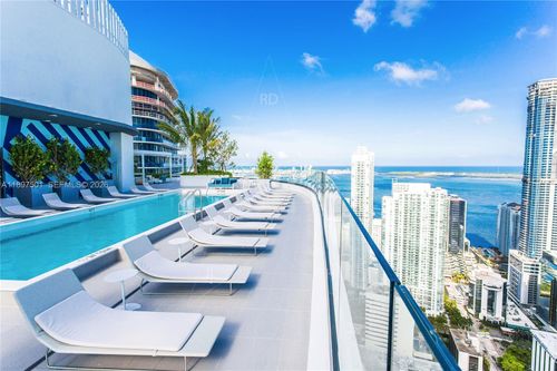 3006-55 Sw 9th St, Miami, FL, 33130-3990 | Card Image